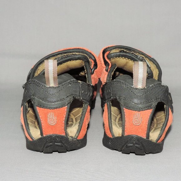 Teva suede strap sandals/shoes - Picture 5 of 7